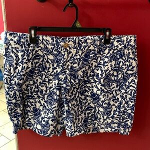 Lily Pulitzer Shorts….EUC Size 16